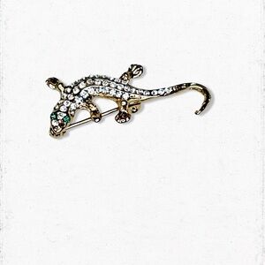6063gc. Small Lizard Brooch